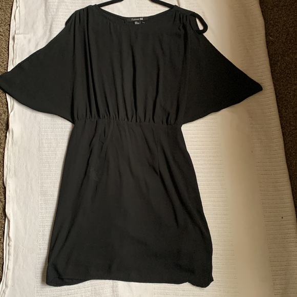 M Forever21 Cold Shoulder Open Back Mini Dress - Picture 4 of 5